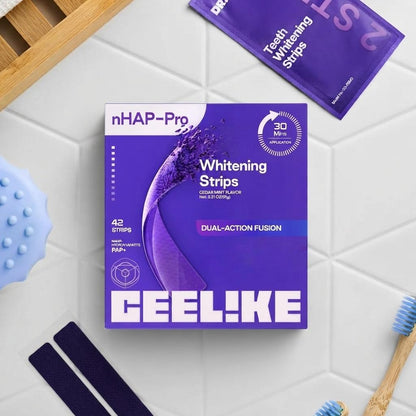Tiras blanqueadoras de dientes moradas